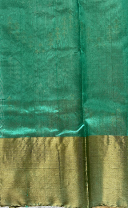 Chanderi Pattu Saree Rama Green colored saree complemented with a Gold & Silver Zari border - Sampradaya Designer Studio