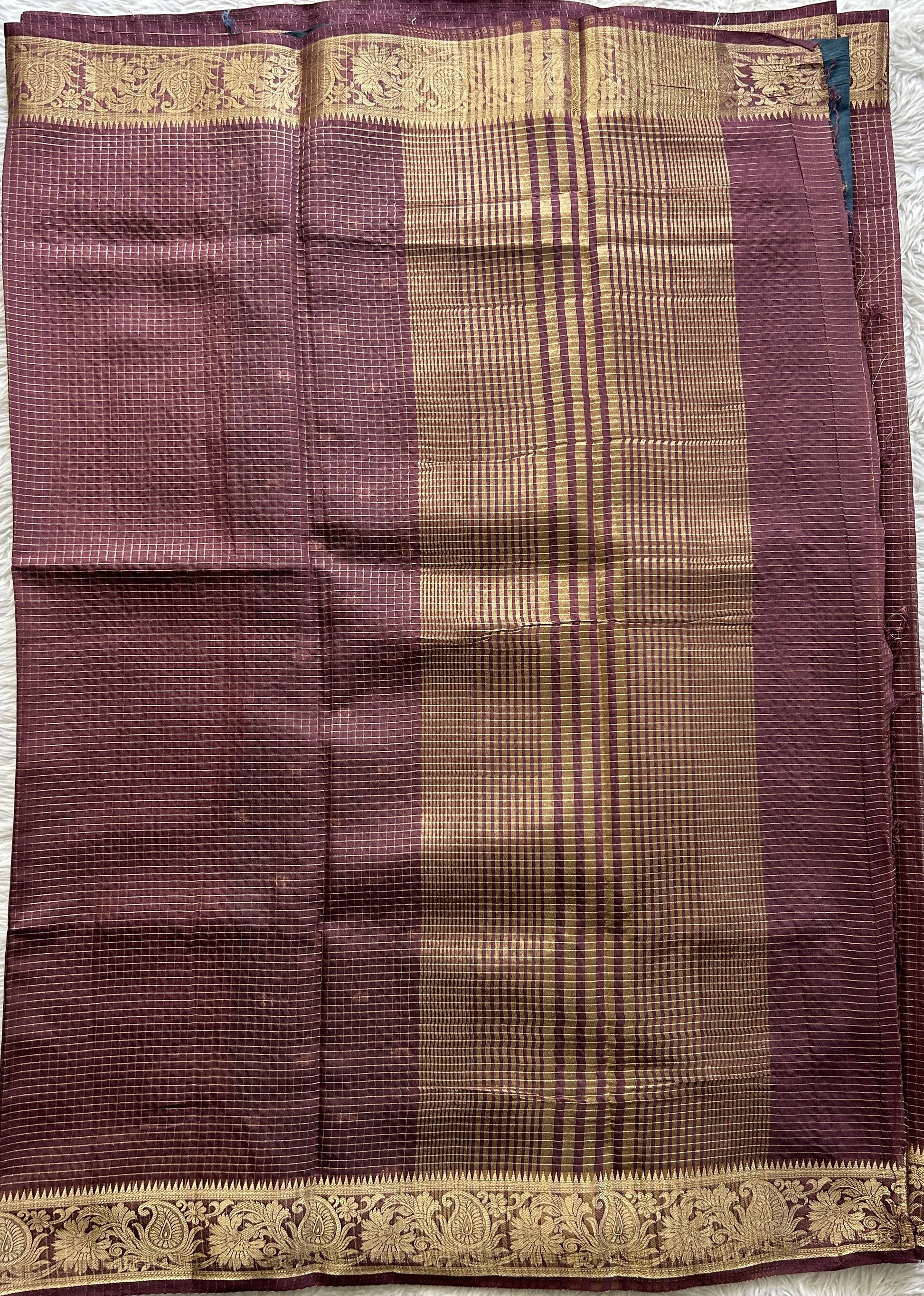 Semi Georgette Saree Mauve Colored Complemented with a Zari Border. - Sampradaya Designer Studio