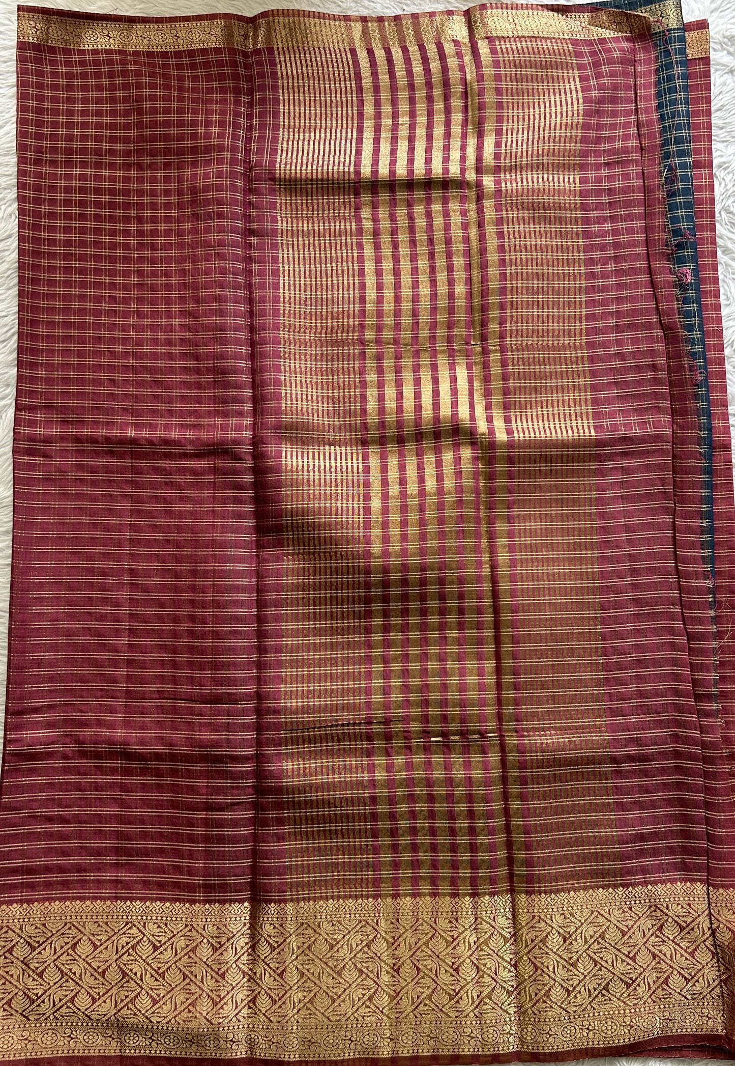 Semi Georgette Saree Onion Pink Colored Complemented with a Zari Border. - Sampradaya Designer Studio