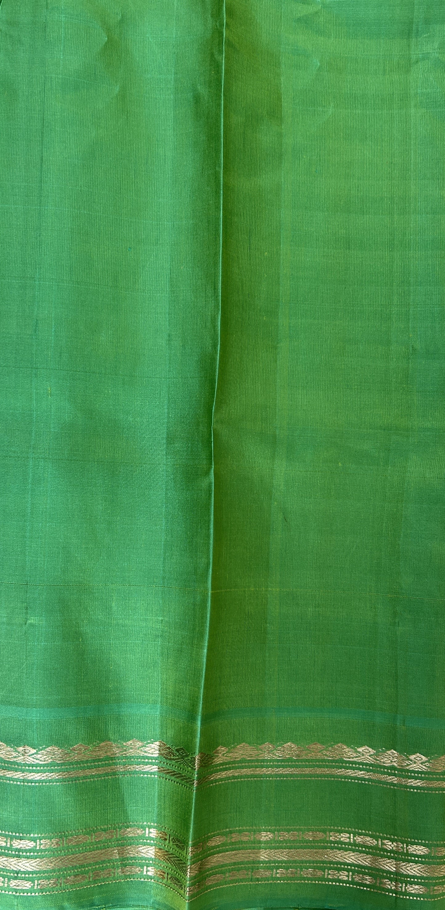 Gadwal Pattu Saree Dark Peach Colored Complemented With a Pattu Green Color Kanchi Gap Border - Sampradaya Designer Studio