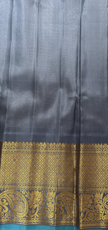 Gadwal Pattu Cream Colored Saree Complemented With a Pattu Bluish Gray Color Kanchi Border - Sampradaya Designer Studio