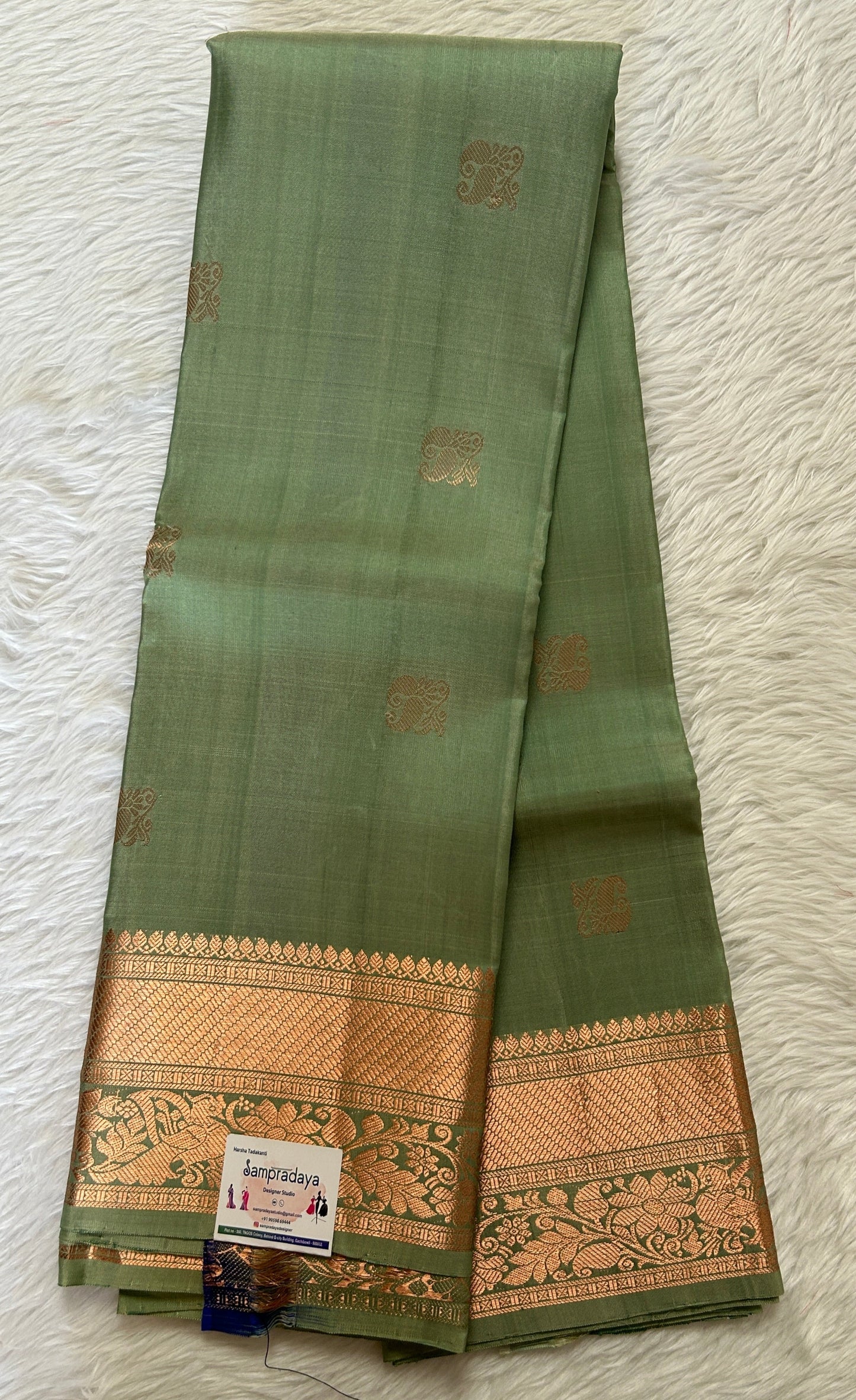 Kanjivaram Festive Silk Saree Pastel Green colored Saree complemented with a Kanchi border. - Sampradaya Designer Studio