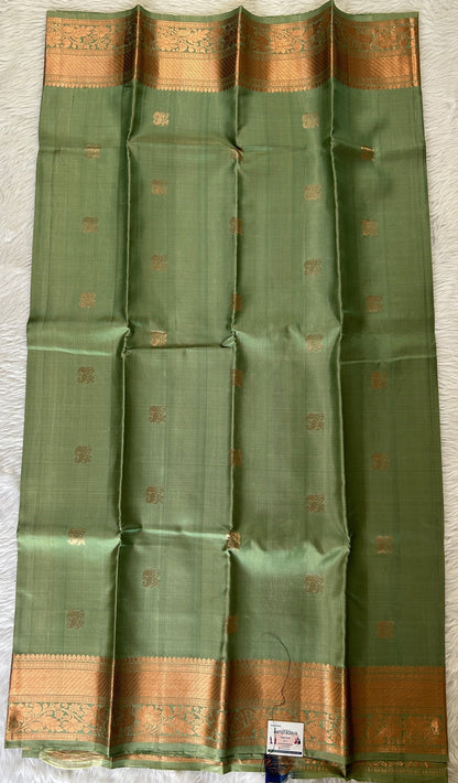 Kanjivaram Festive Silk Saree Pastel Green colored Saree complemented with a Kanchi border. - Sampradaya Designer Studio