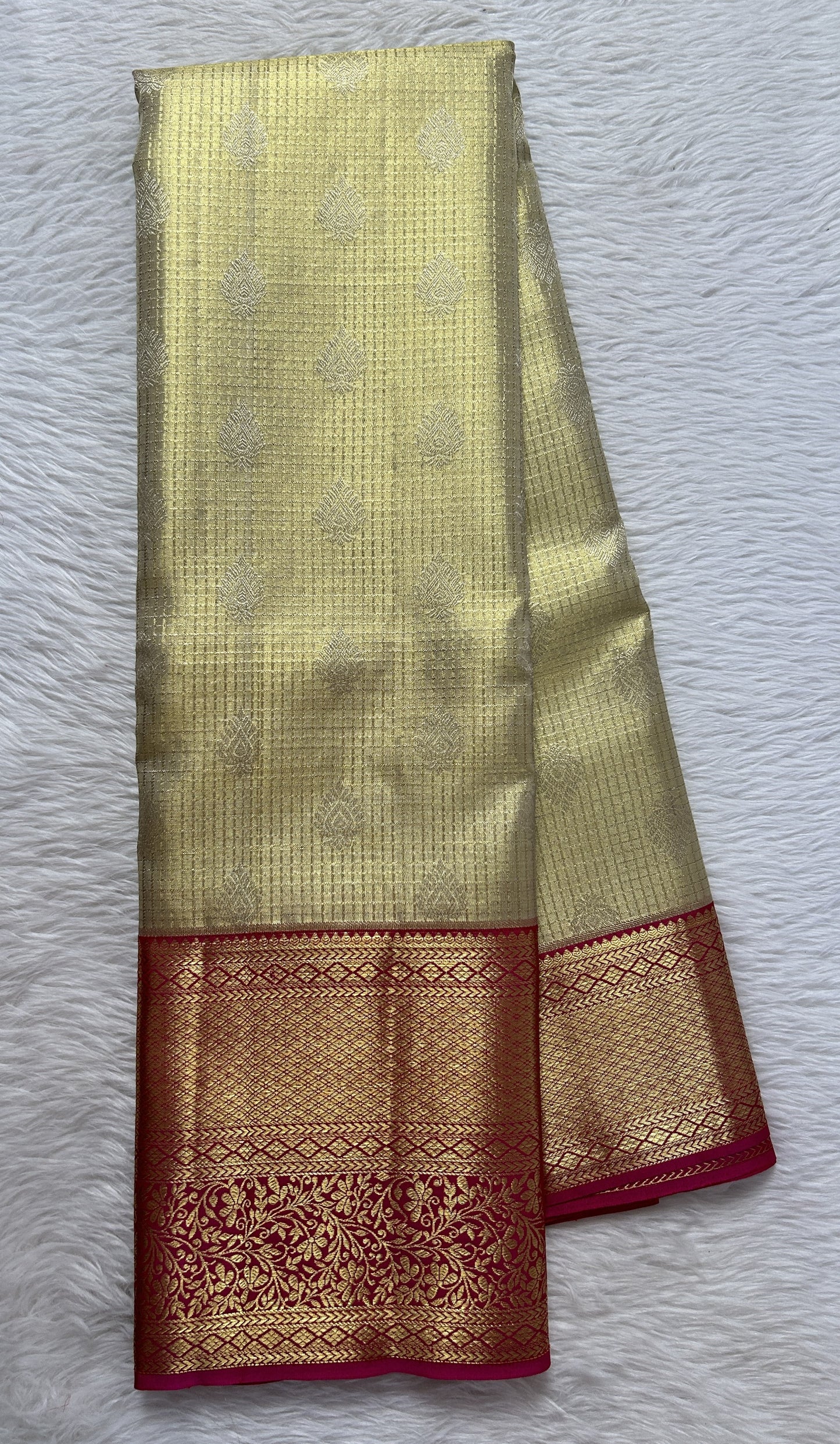 Kanjivaram Bridal Silk Saree Cream colored Saree complemented with a Pink Colored Kanchi border. - Sampradaya Designer Studio