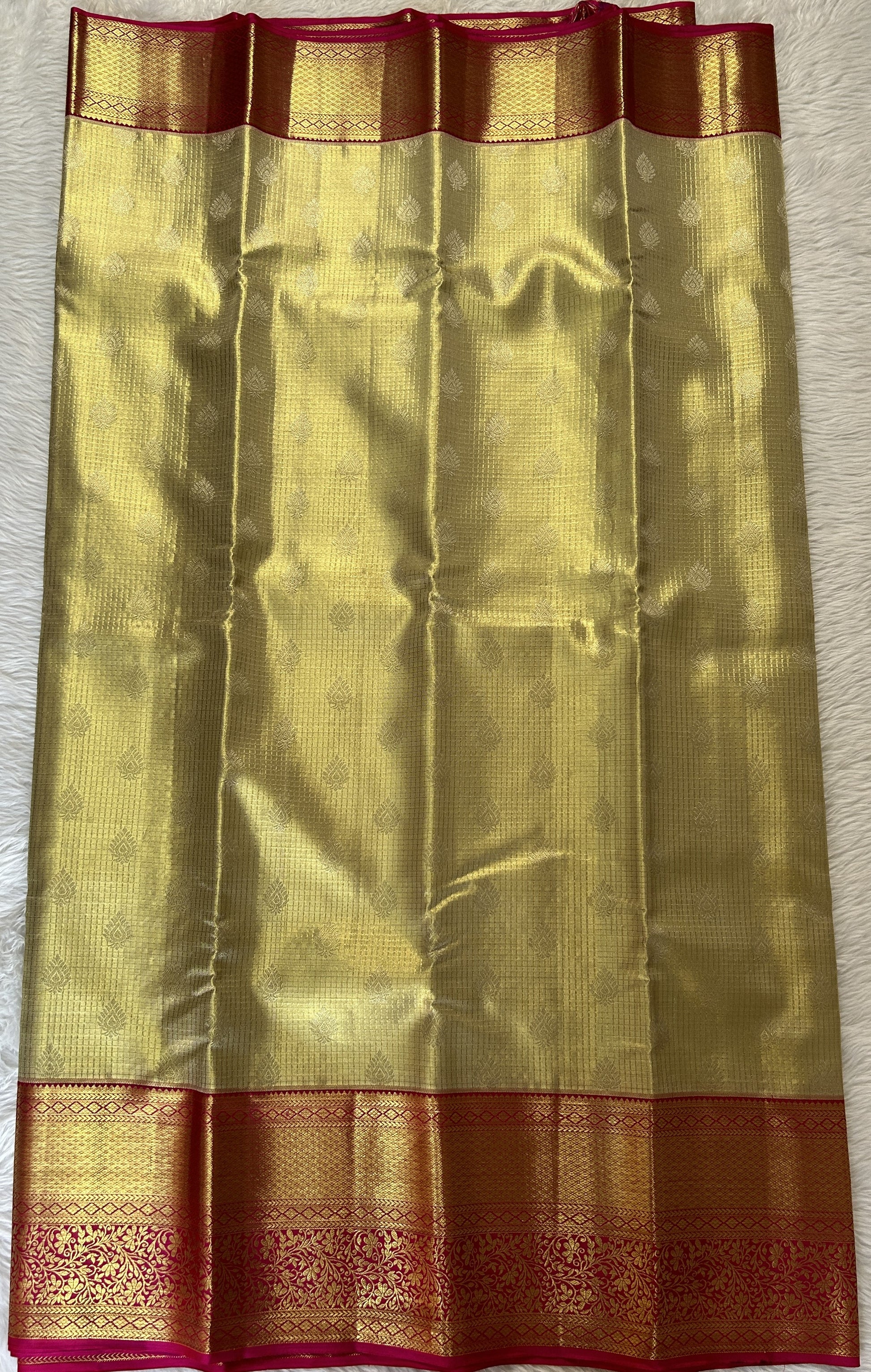 Kanjivaram Bridal Silk Saree Cream colored Saree complemented with a Pink Colored Kanchi border. - Sampradaya Designer Studio