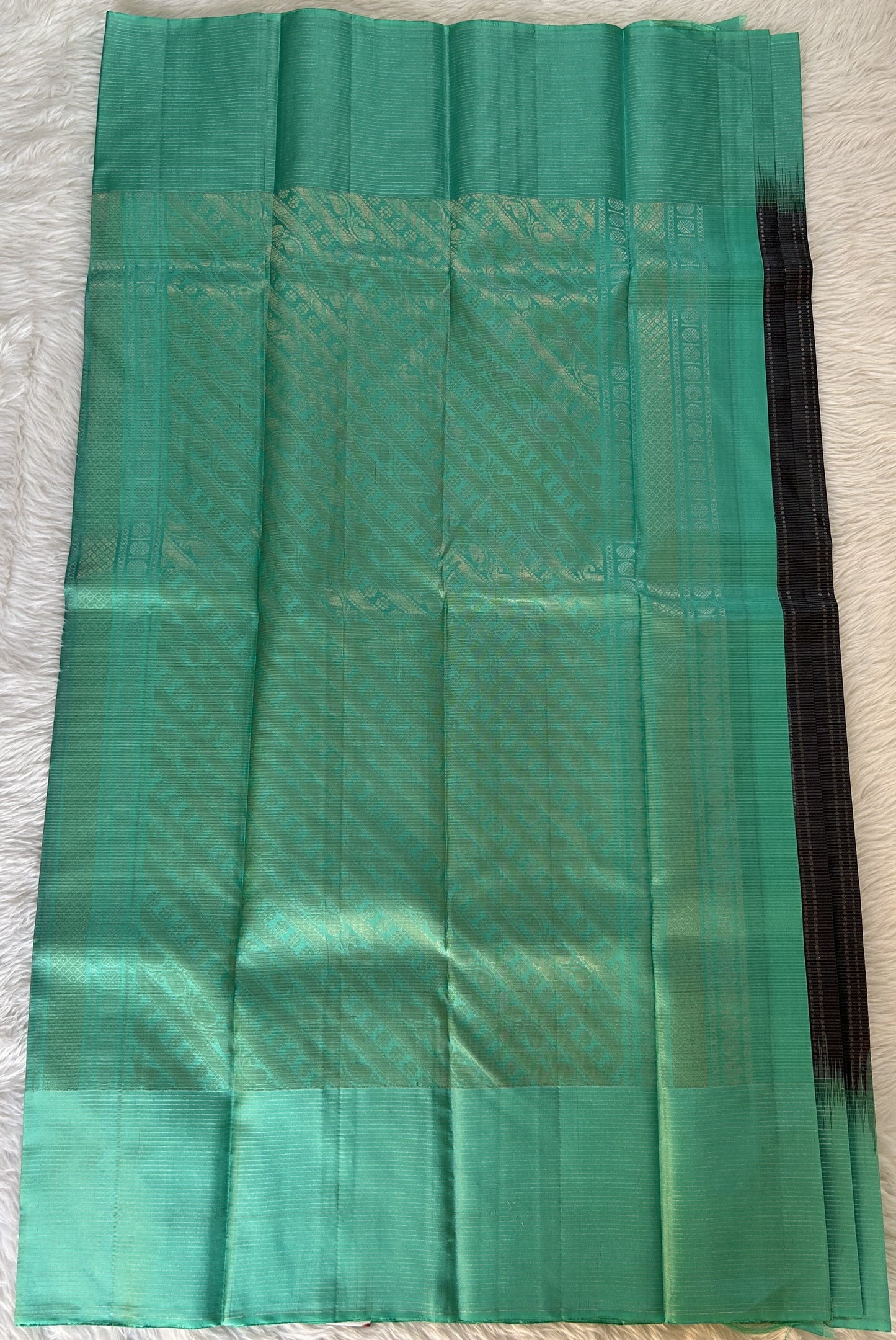 Kanjivaram Festive Silk Saree Gray colored Saree complemented with a Sea Green Color Zari Border. - Sampradaya Designer Studio