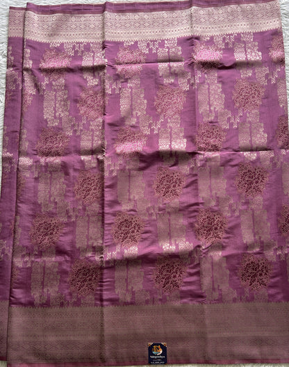 Semi Georgette Saree Lavender Colored Complemented with a Zari Border. - Sampradaya Designer Studio