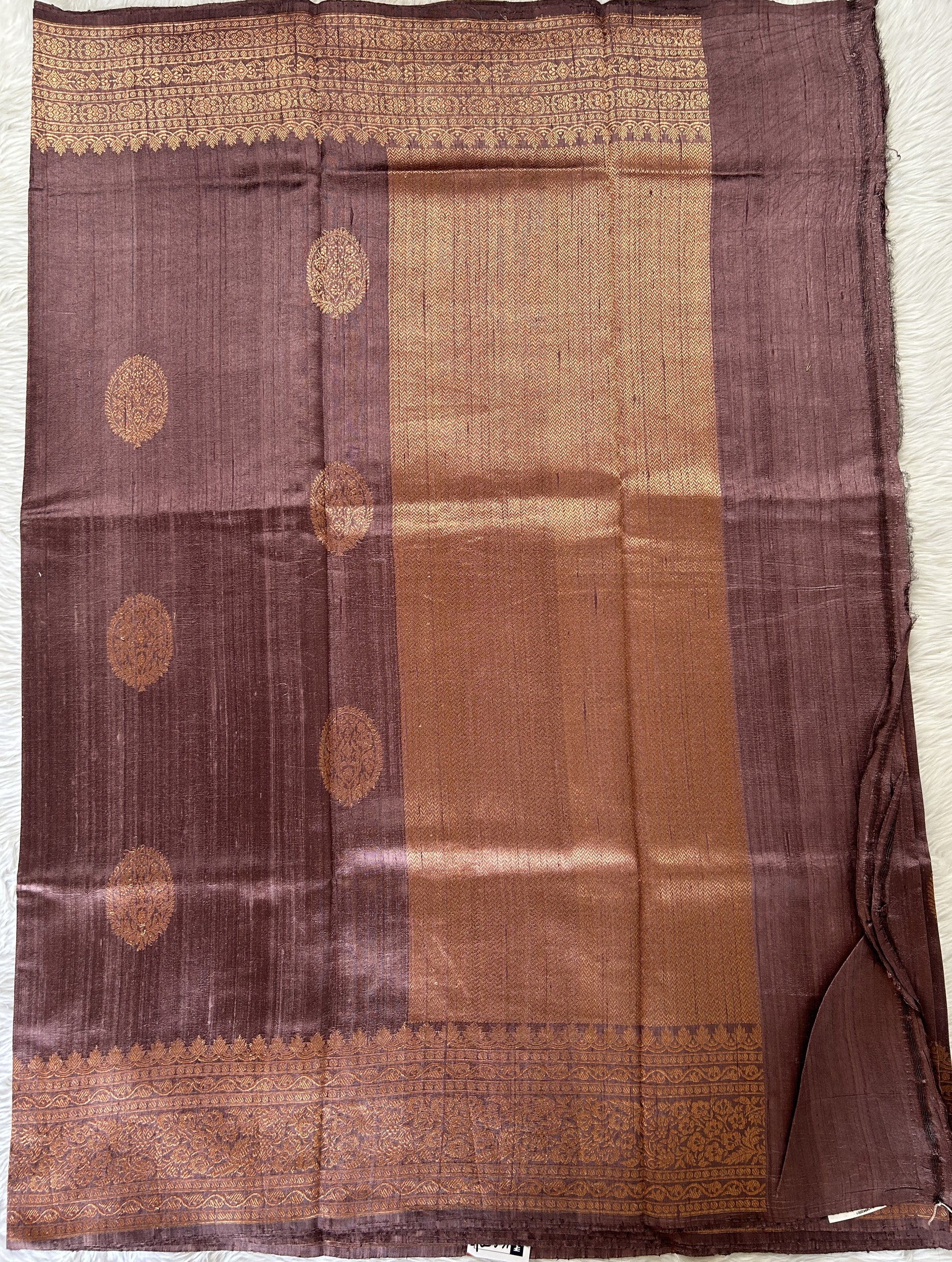 Banarasi Raw Silk Sarees Light Purple Colored Saree Complemented With a Intricate Weaving Border - Sampradaya Designer Studio