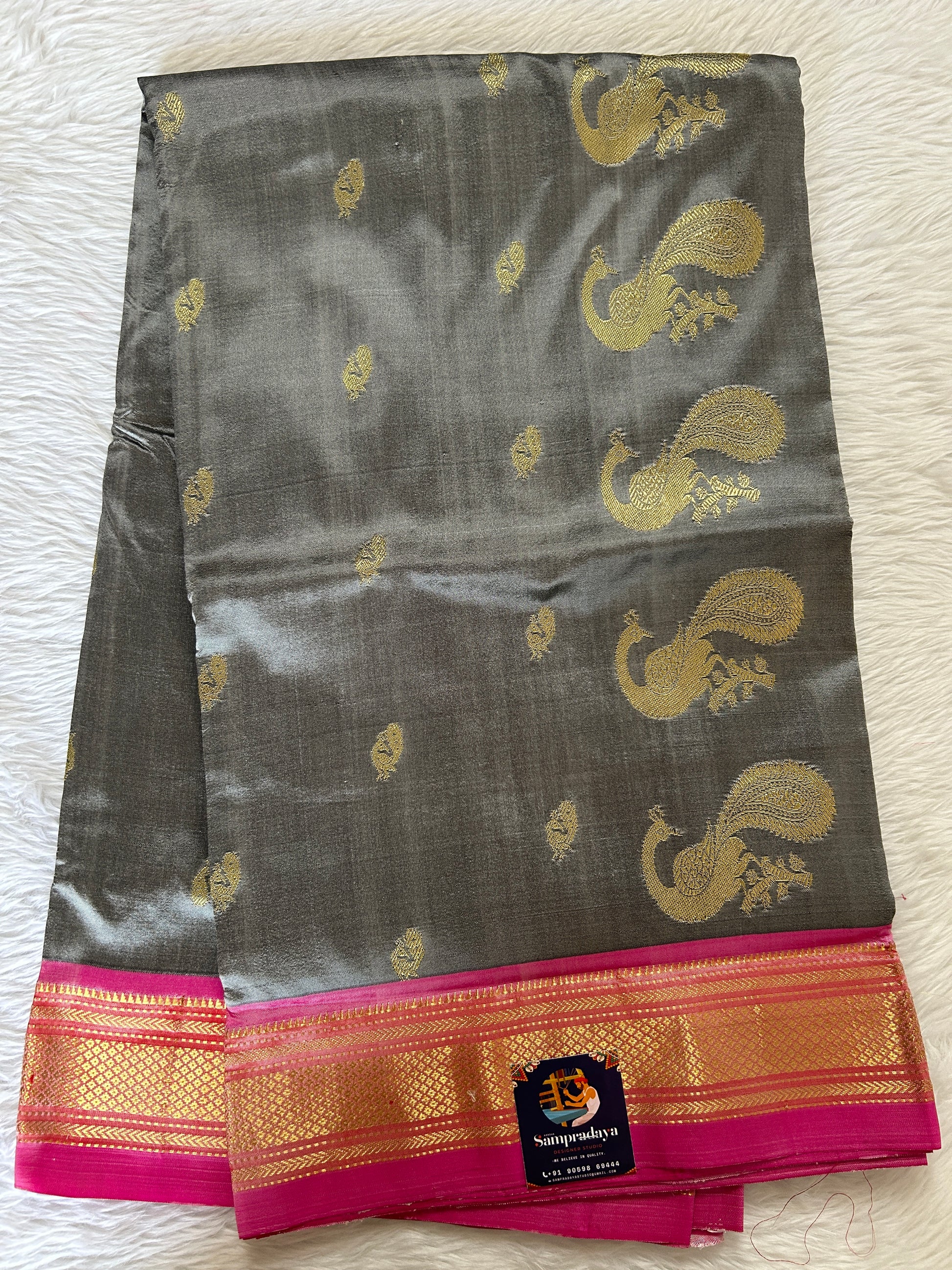 Paithani Silk Saree Gray Colored Complemented With a Baby Pink Colored Irkal Border - Sampradaya Designer Studio