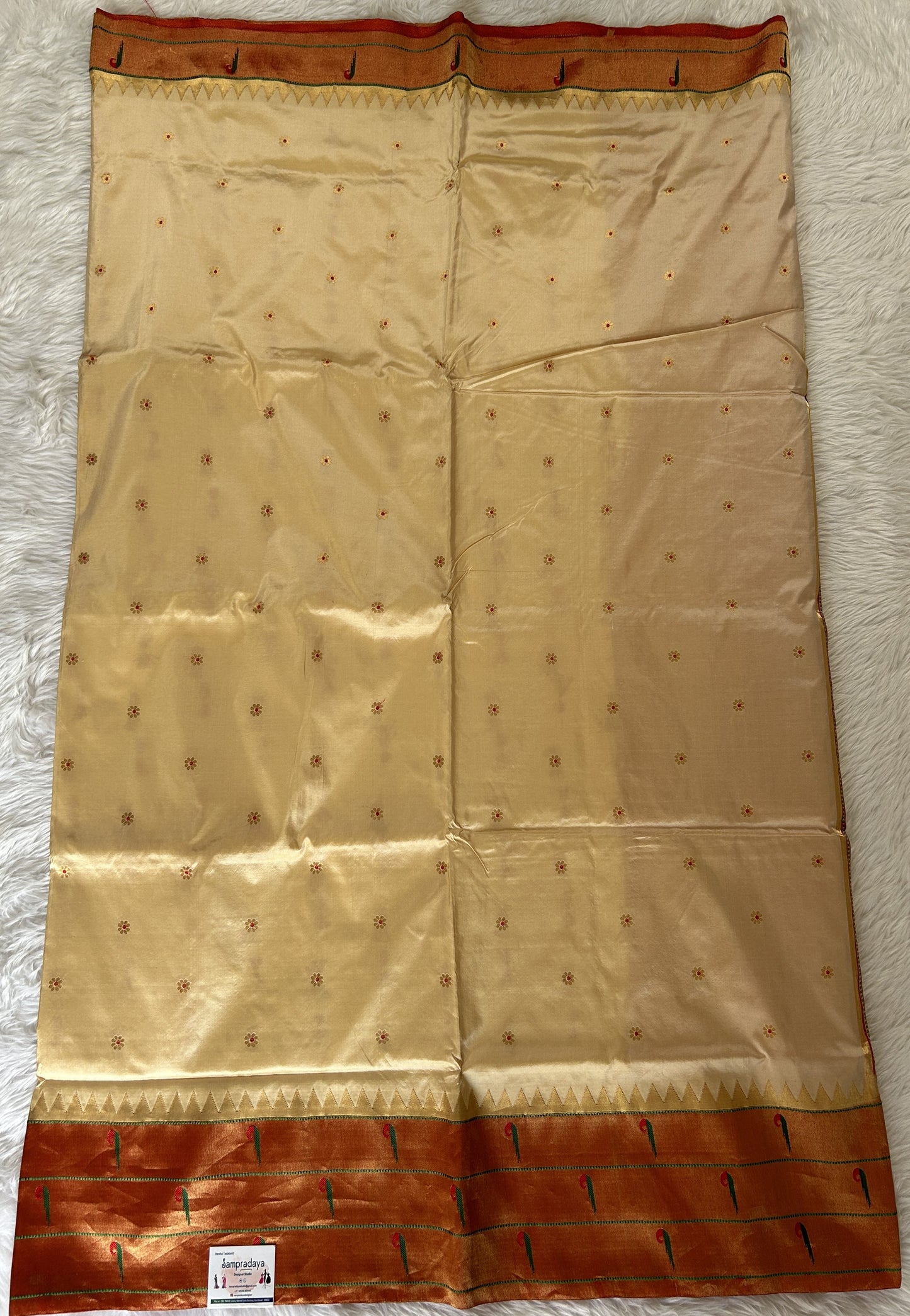 Paithani Silk Saree Cream Colored Saree Complemented With a Orange Colored Muniya Border - Sampradaya Designer Studio