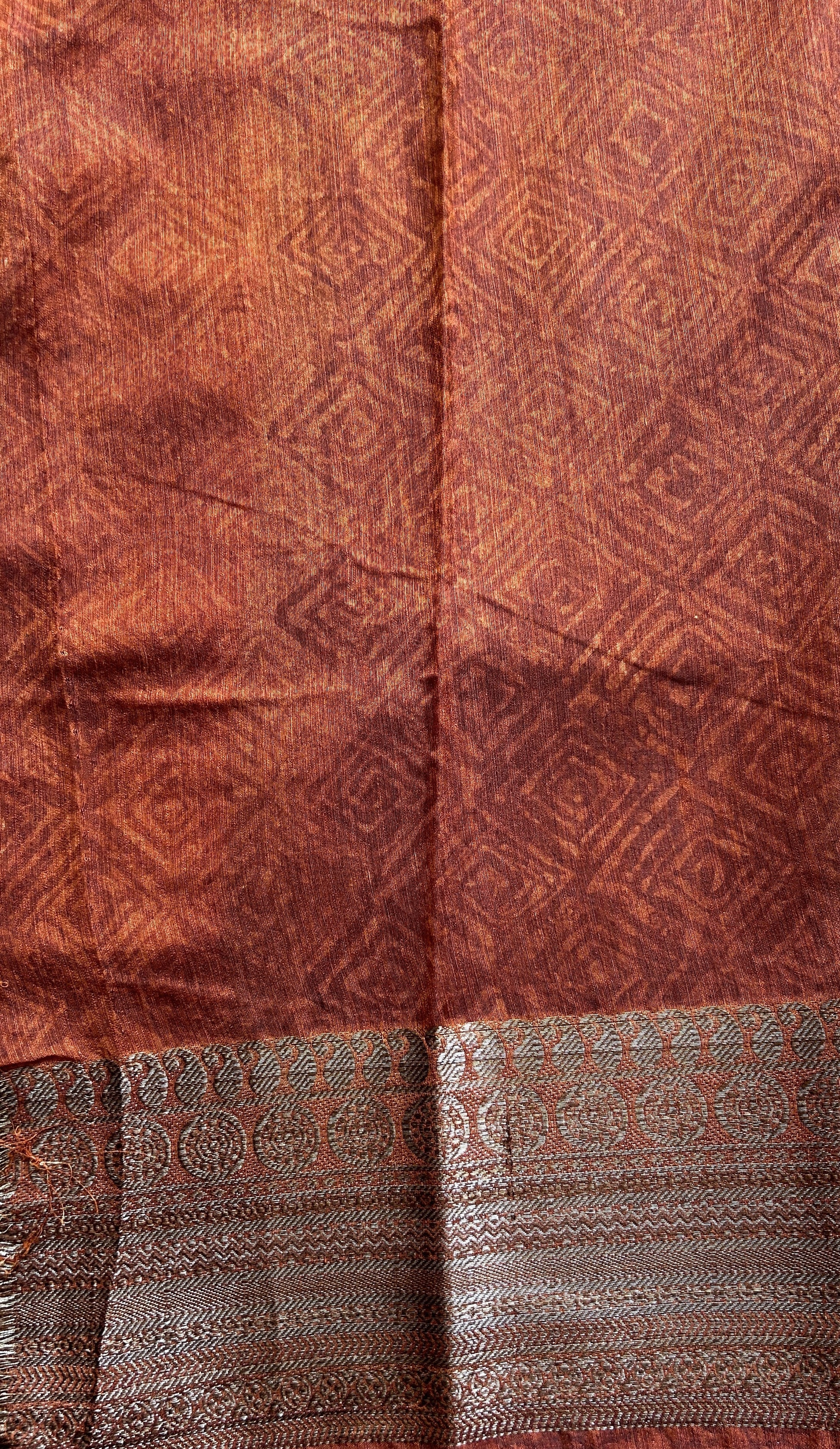 Maheshwari Chanderi Cotton Saree Rust Colored Complemented with a Zari Border. - Sampradaya Designer Studio