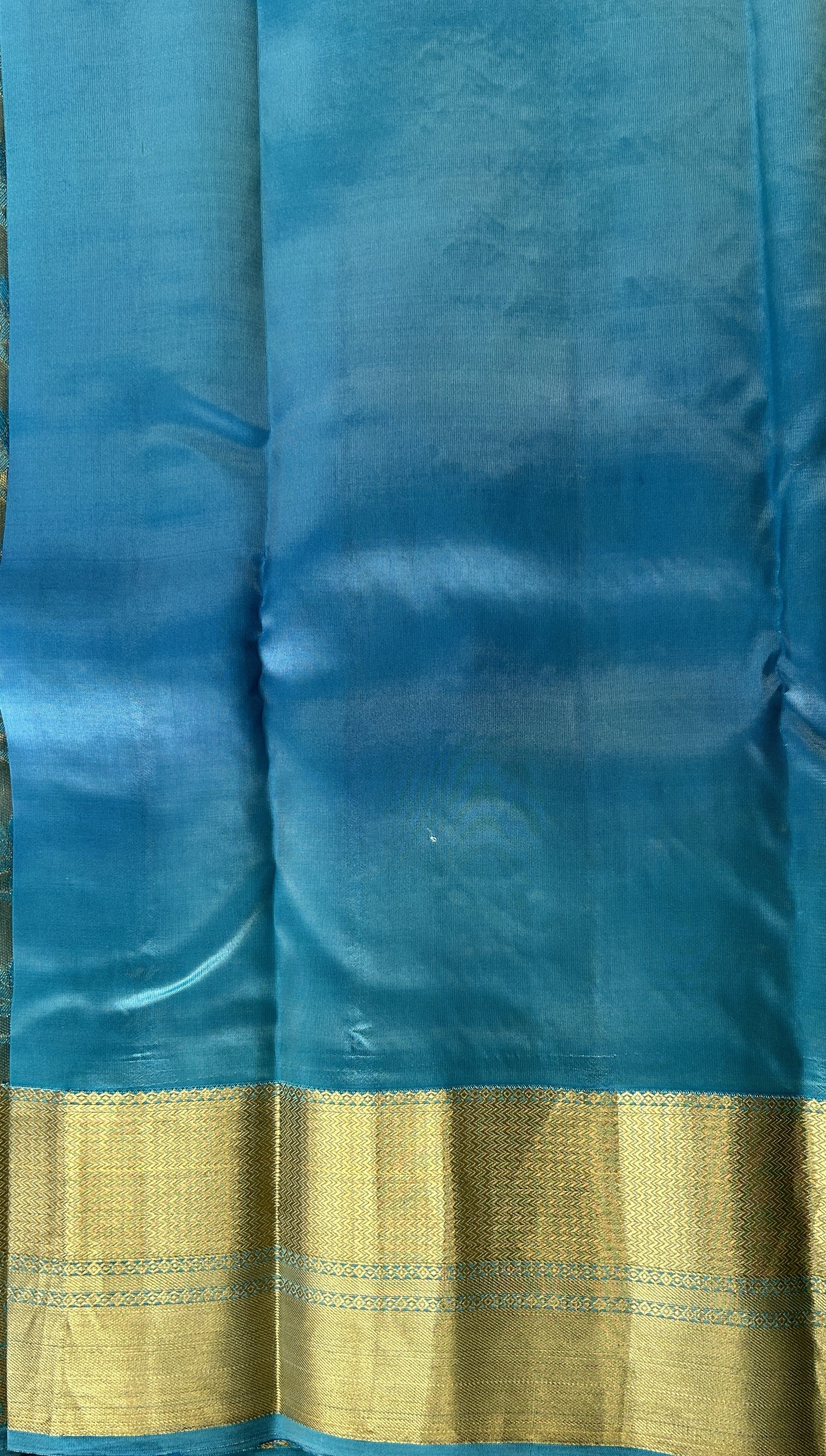 Kanjivaram Powerloom Silk Saree Ice Blue colored Saree complemented with a Blue Colored Gold Kanchi border. - Sampradaya Designer Studio