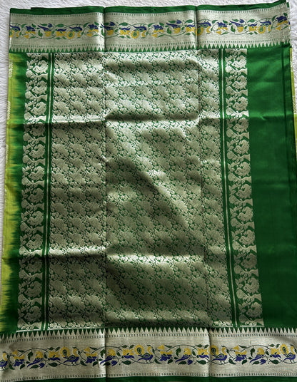 Venkatagiri Pattu Saree Green Complemented With a Zari Border - Sampradaya Designer Studio