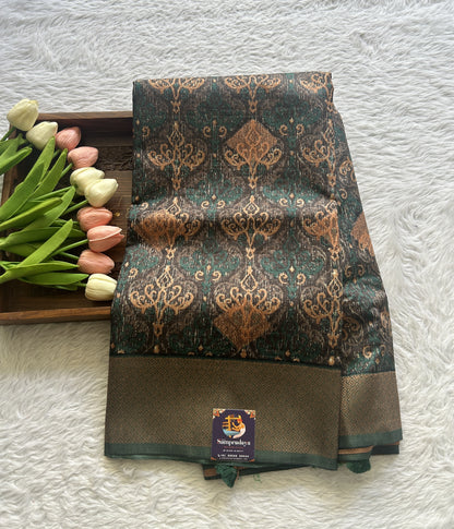 Maheshwari Chanderi Cotton Saree Deep Green Colored Complemented with a Zari Border. - Sampradaya Designer Studio