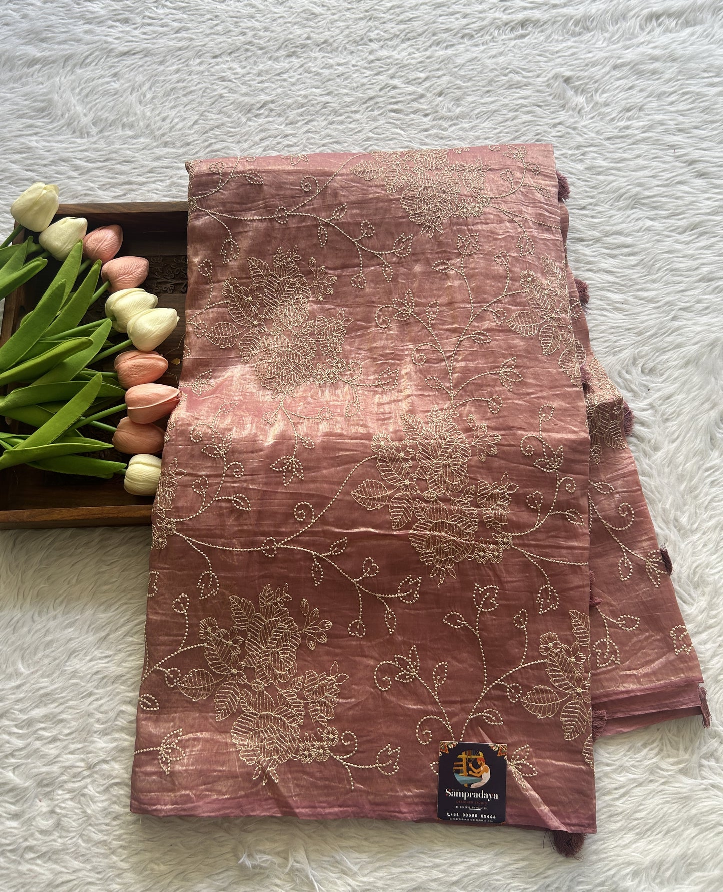 Inox Silk Saree Pink Colored Complemented with a Borderless. - Sampradaya Designer Studio