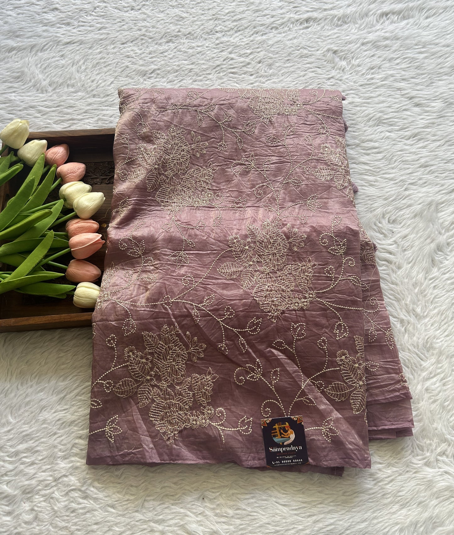 Inox Silk Saree Light Lavender Colored Complemented with a Borderless. - Sampradaya Designer Studio