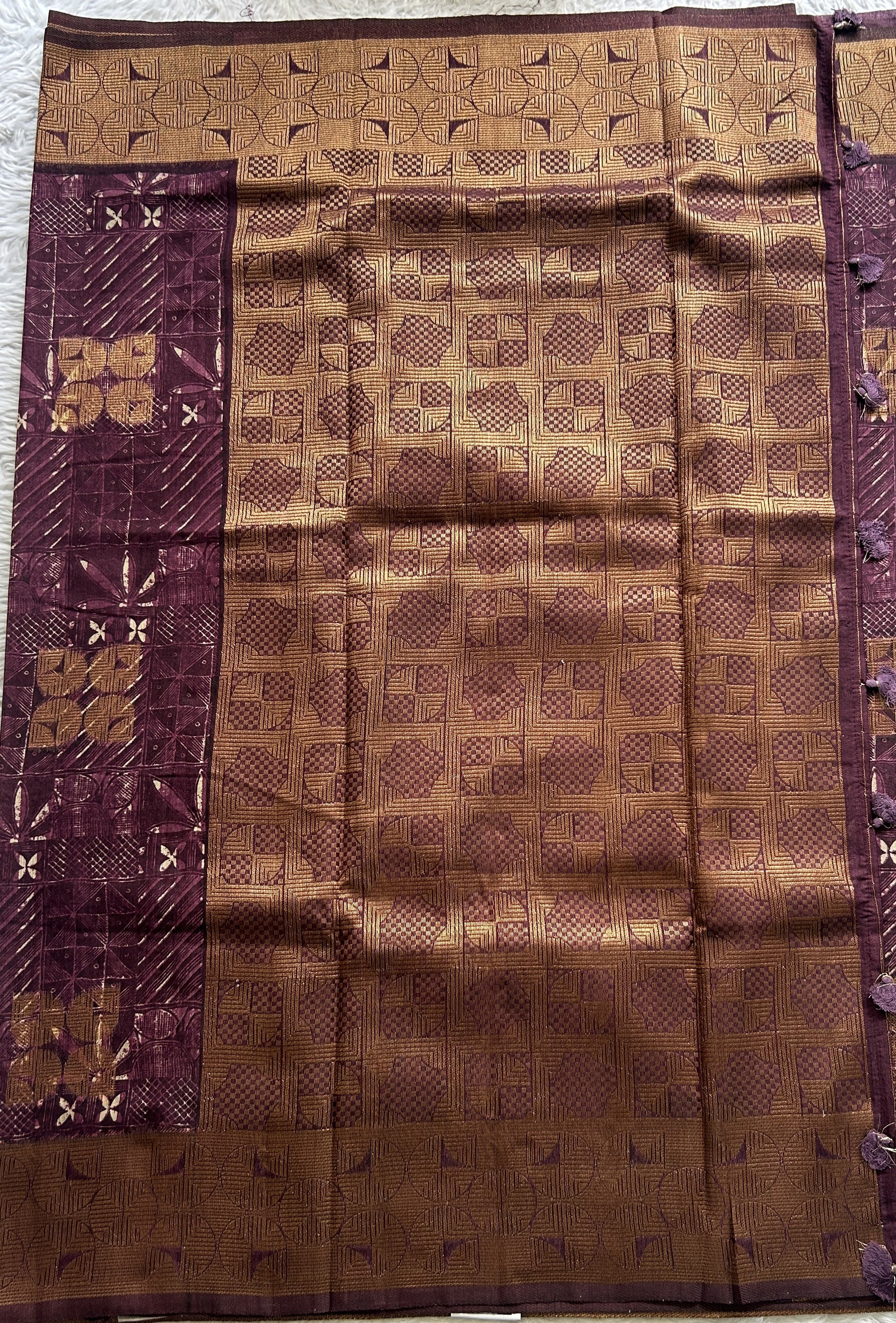 Maheshwari Chanderi Cotton Saree Purple Colored Complemented with a Zari Border. - Sampradaya Designer Studio