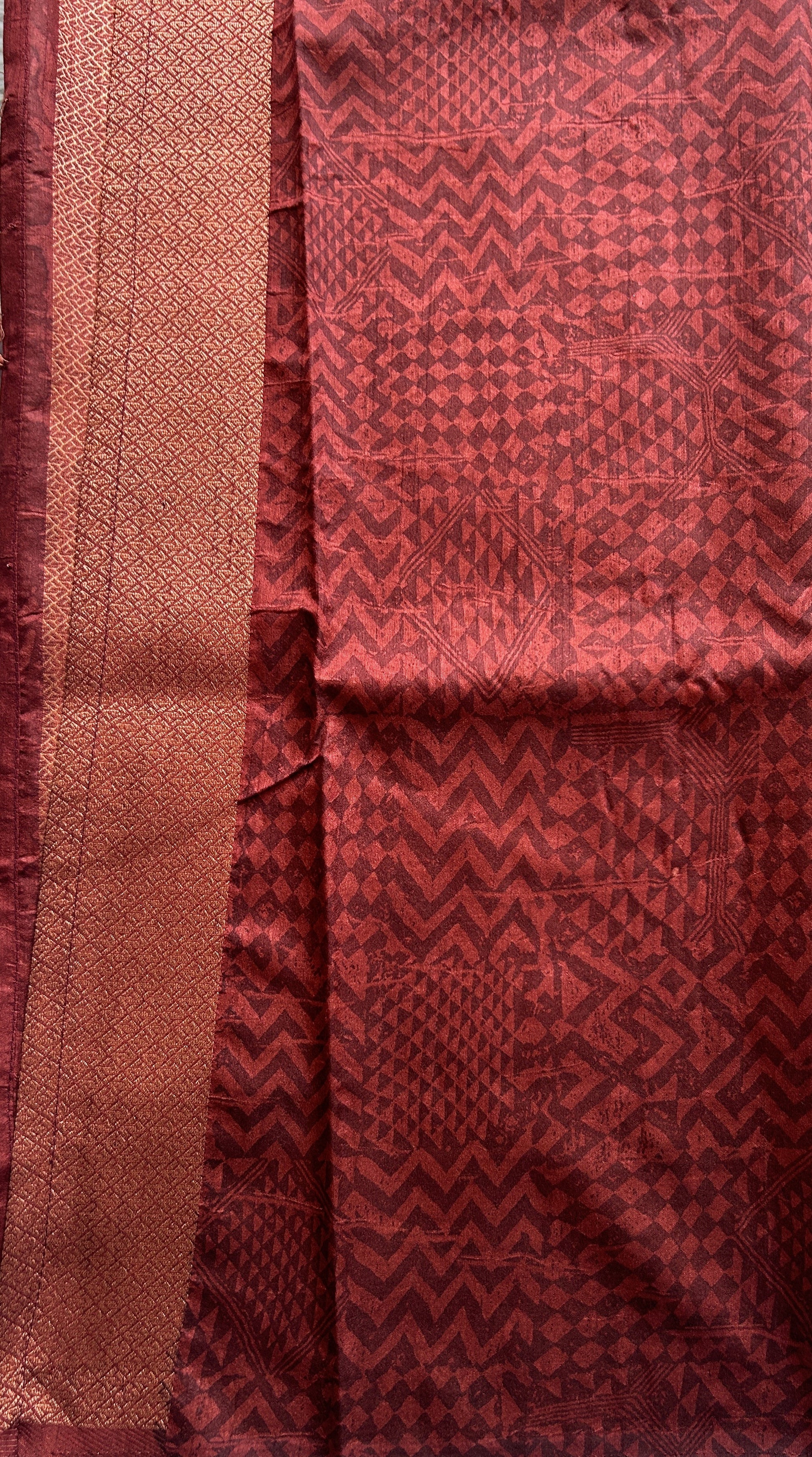 Maheshwari Chanderi Cotton Saree Brown Colored Complemented with a Zari Border. - Sampradaya Designer Studio