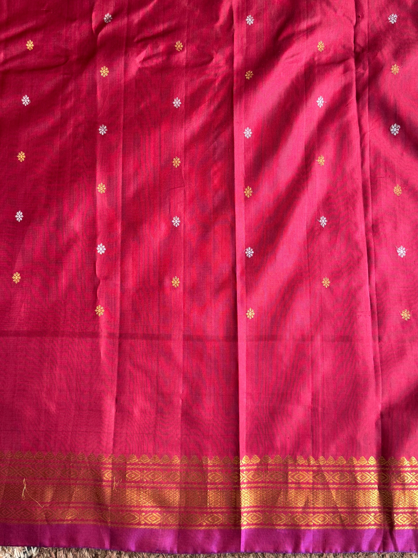 Gadwal Silk Saree Peach Colored Complemented With a Maroon Zari Border