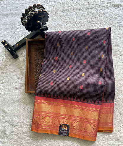 Gadwal Pattu Saree Navy Blue Colored Complemented With a Zari Border - Sampradaya Designer Studio