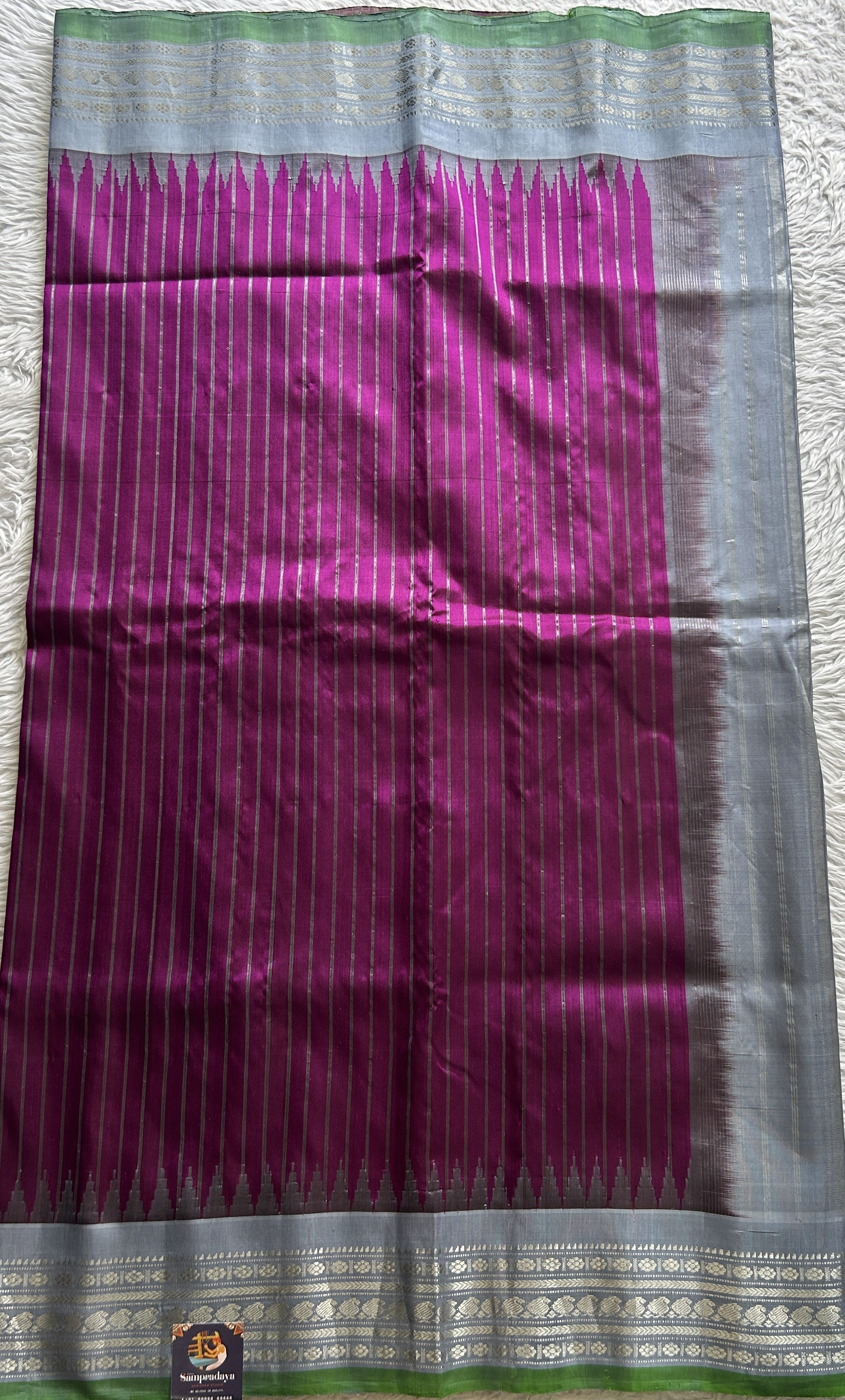 Gadwal Pattu Saree Dark Pink Colored Complemented With a Gray Color Zari Border - Sampradaya Designer Studio