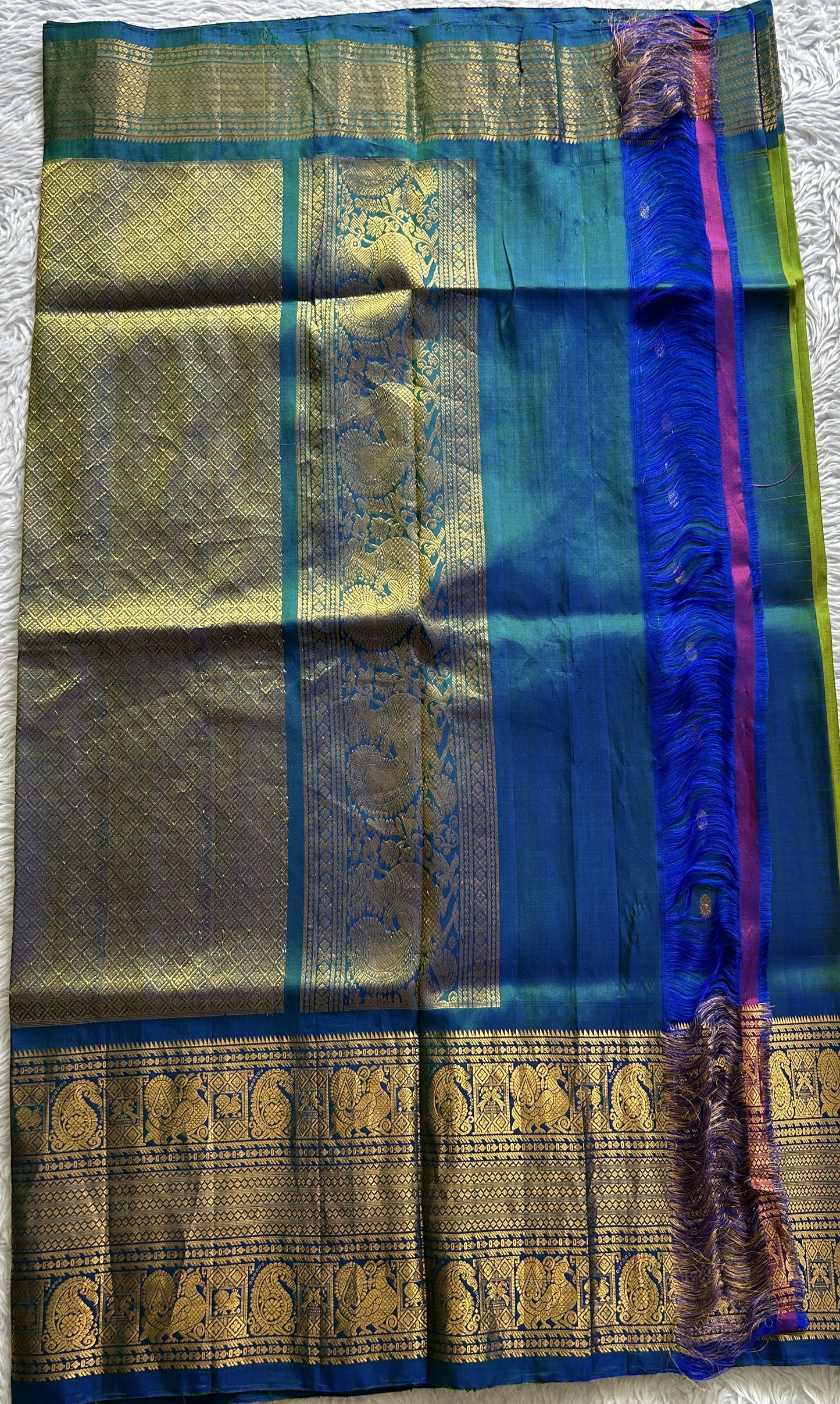 Gadwal Pattu Saree Parrot Green Colored Complemented With a Blue Color Zari Border - Sampradaya Designer Studio