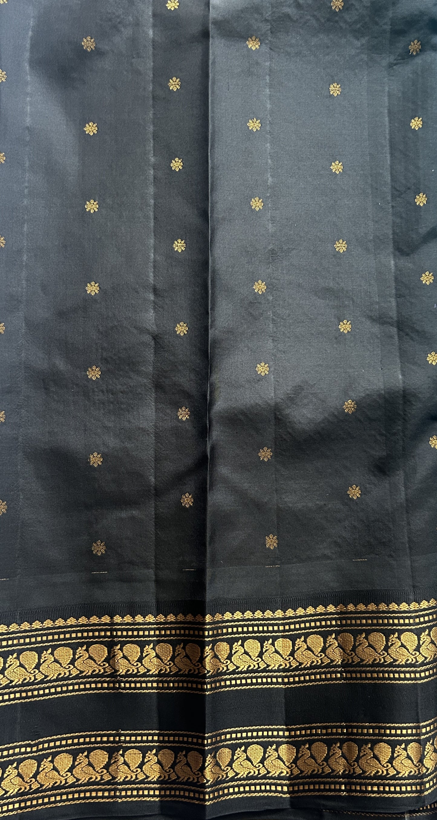 Gadwal Silk Saree Turquoise Blue Colored complemented with a Black Color Zari Border. - Sampradaya Designer Studio