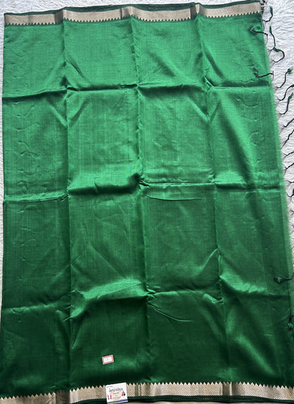 Mangalagiri Plain Pattu Saree Green colored complemented with a Zari Border - Sampradaya Designer Studio