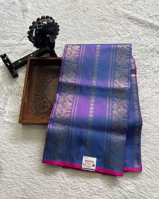 Venkatagiri Pattu Saree Dual Tone Blue Colored Complemented With a No Border. - Sampradaya Designer Studio