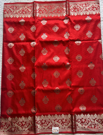 Venkatagiri Pattu Saree Red Colored Complemented With a Zari Border.