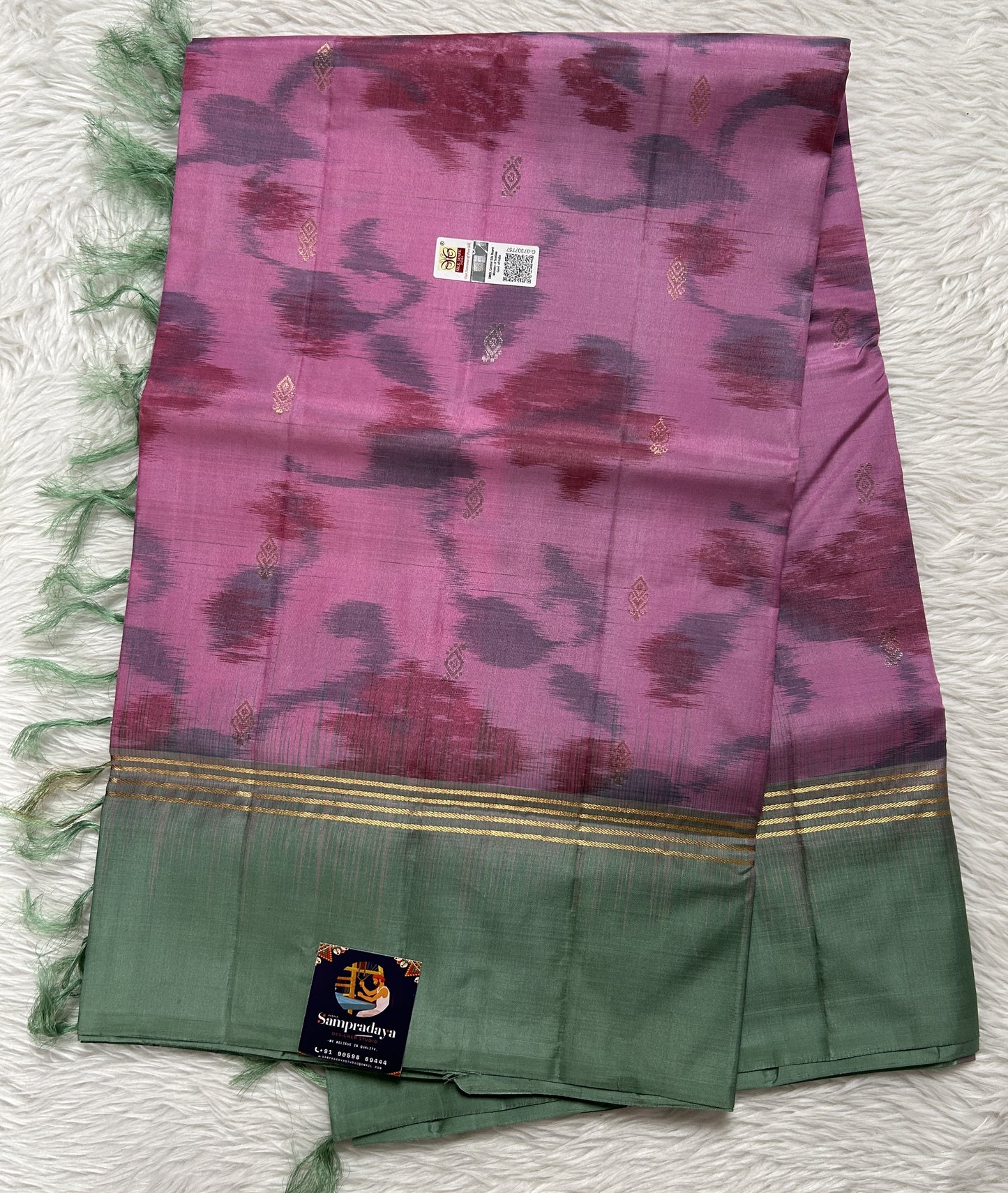 Kanjivaram Festive Soft Silk Saree Lavender colored Saree complemented with a Olive Green Colored Plain border. - Sampradaya Designer Studio