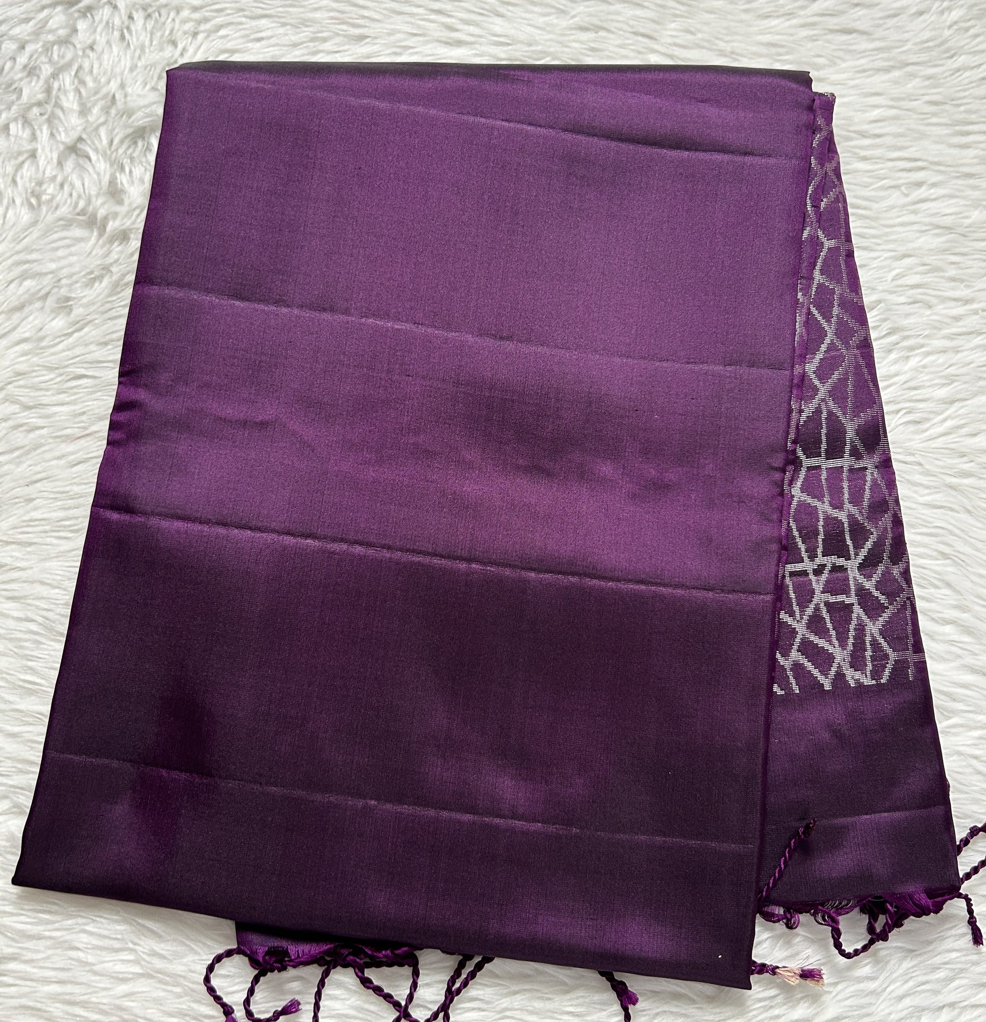 Kanjivaram Festive Soft Silk Saree Purple colored complemented with a borderless Saree. - Sampradaya Designer Studio