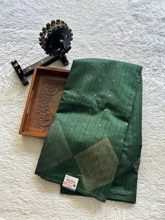 Semi Tussar Saree Bottle Green Colored complemented with a Borderless. - Sampradaya Designer Studio