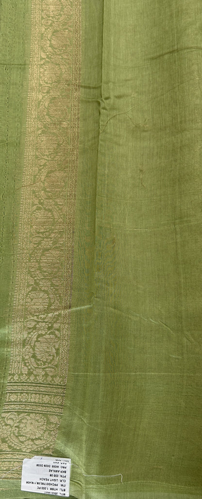 Maheshwari Chanderi Cotton Saree Grey Colored Complemented with a Green Zari Border. - Sampradaya Designer Studio