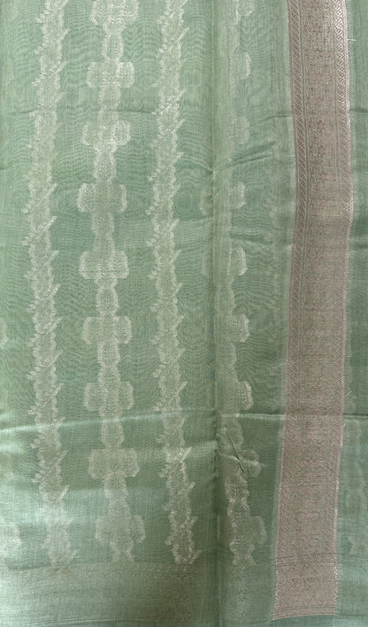 Maheshwari Chanderi Cotton Saree Green Colored Complemented with a Zari Border. - Sampradaya Designer Studio