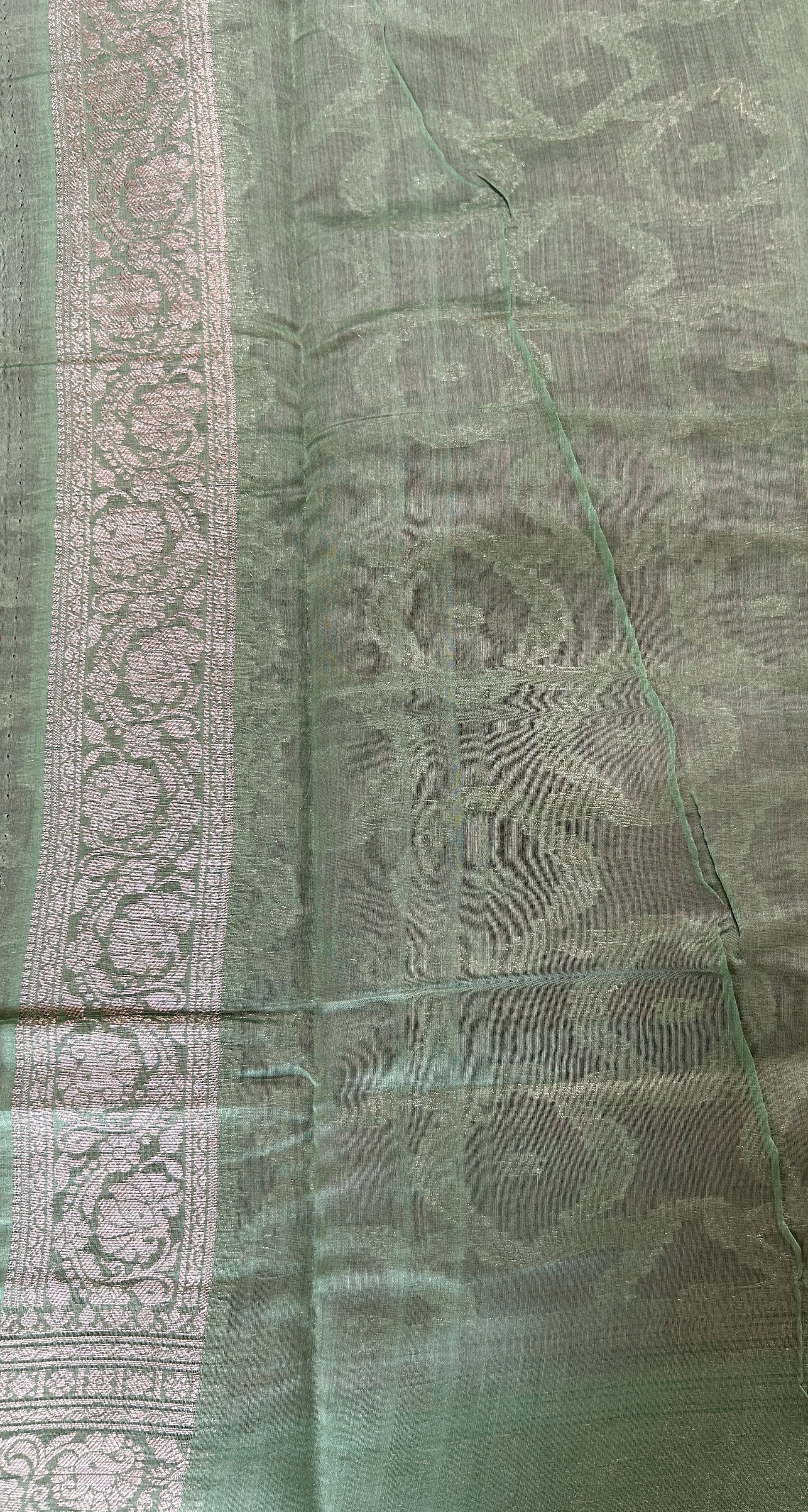 Maheshwari Chanderi Cotton Saree Rusty Rose Colored Complemented with a Green Zari Border. - Sampradaya Designer Studio