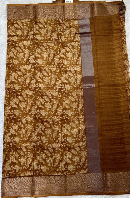 Maheshwari Chanderi Cotton Saree Bronze Colored Complemented with a Zari Border. - Sampradaya Designer Studio