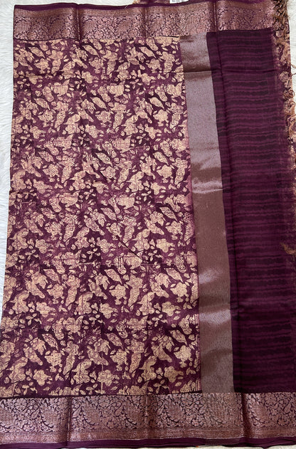 Maheshwari Chanderi Cotton Saree Dark Purple Colored Complemented with a Zari Border. - Sampradaya Designer Studio