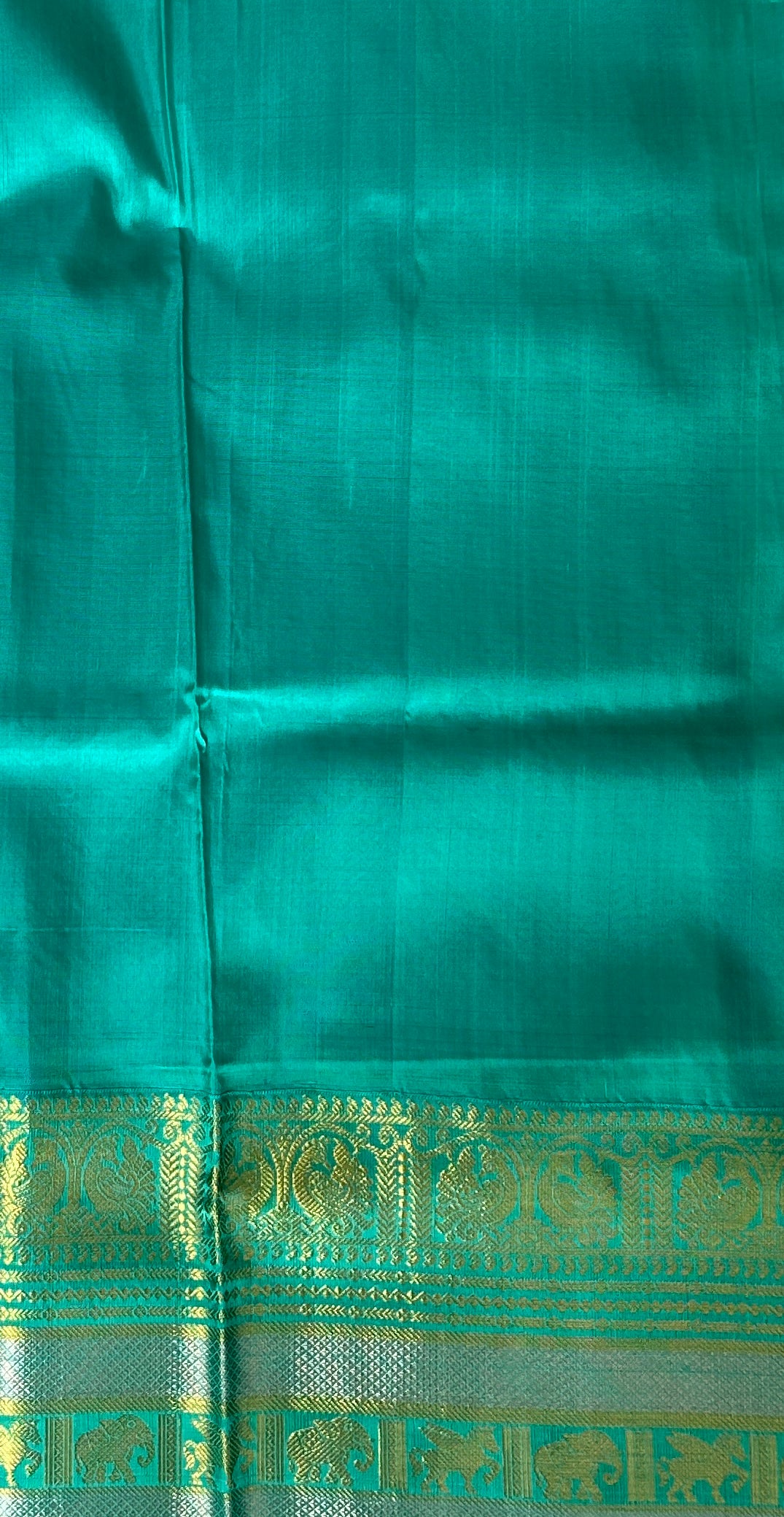 Venkatagiri Pattu Saree Ash Blue Colored Complemented With a Pattu Sea Blue Color Border - Sampradaya Designer Studio