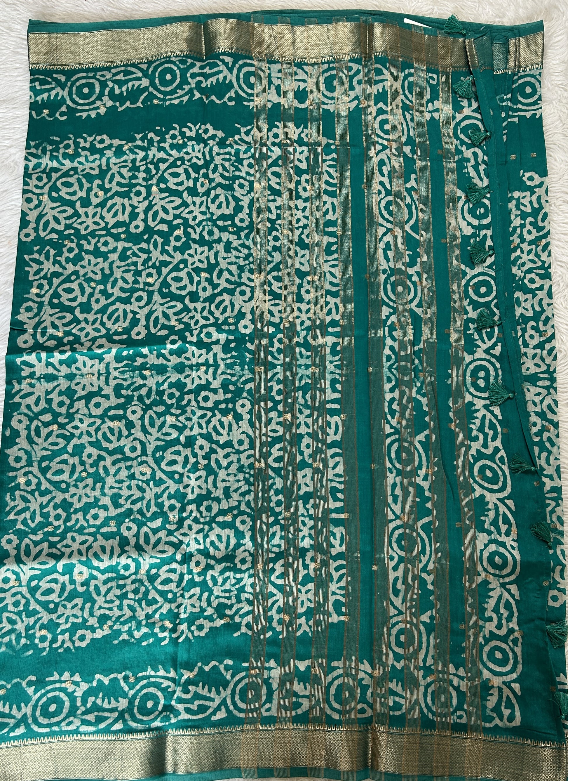 Banarasi Cotton Saree Rama Green Colored Complemented with a Zari Border. (Copy) - Sampradaya Designer Studio