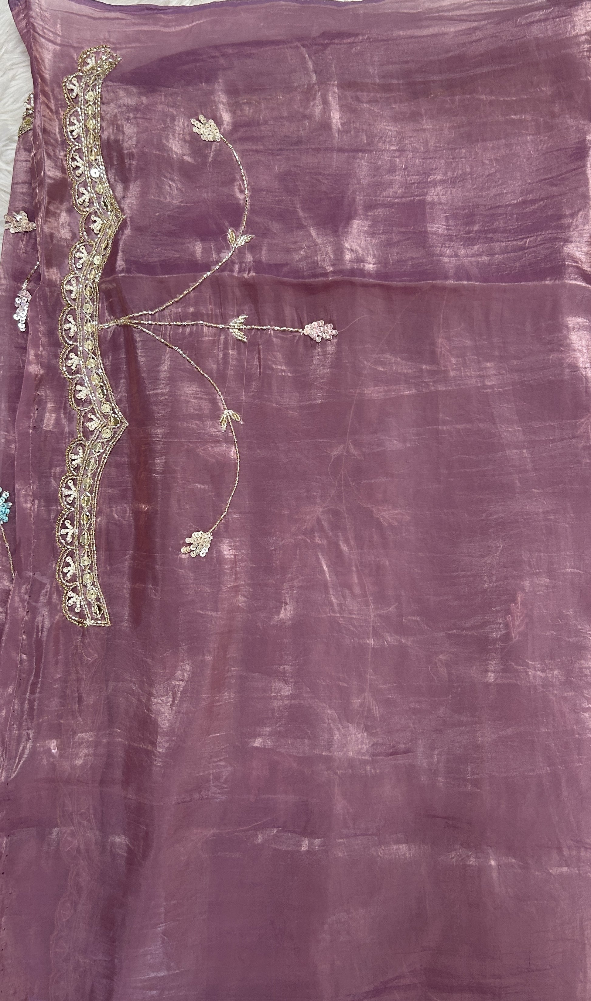 Inox Silk Saree Lavender Colored Complemented with a Hand Embroidery Border. - Sampradaya Designer Studio