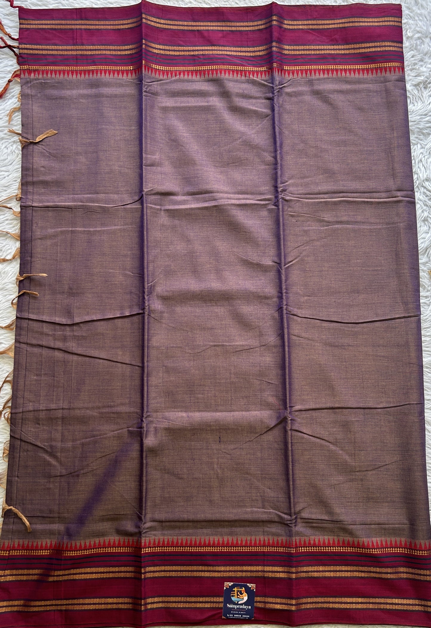 Narayanpet Cotton Saree Dark Lavender Colored Complemented with a Pink Gap Border.