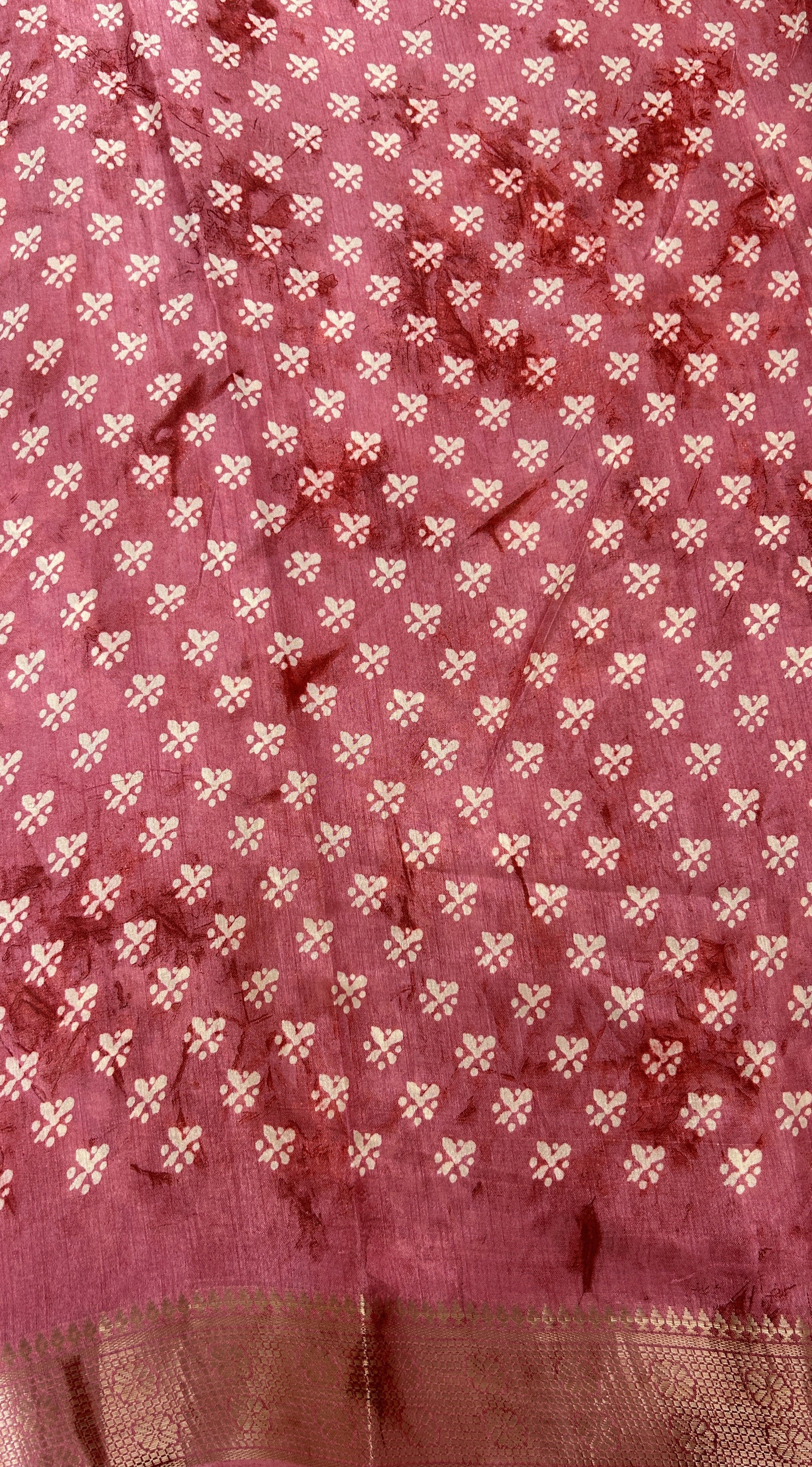 Bandhani Saree Pink Colored Complemented with a Zari Border. - Sampradaya Designer Studio