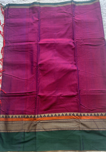 Narayanpet Cotton Saree Purple Colored Complemented with a Double Thread Border.