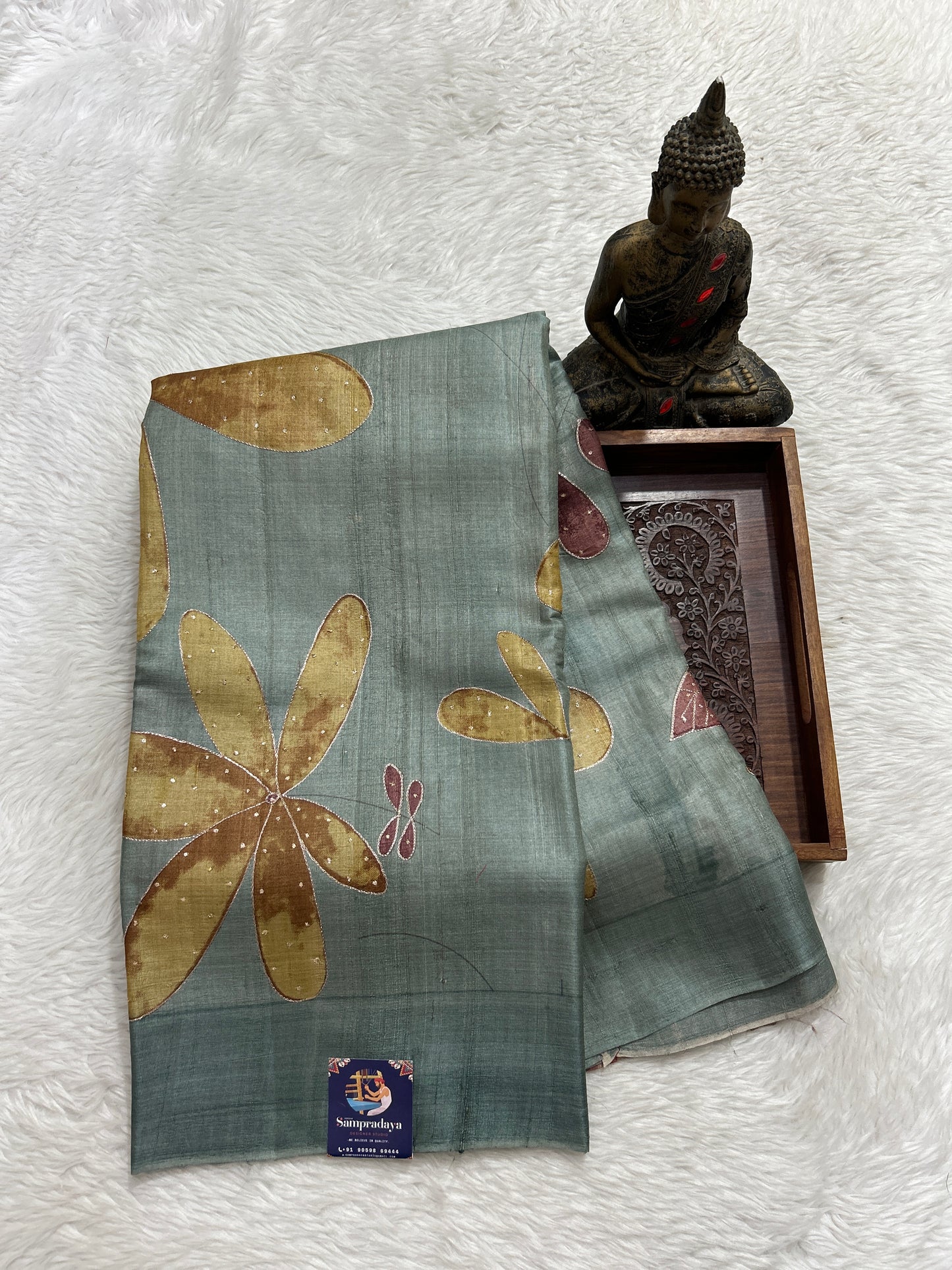 Semi Tussar Saree Sea Green Color Complemented with a Borderless. - Sampradaya Designer Studio