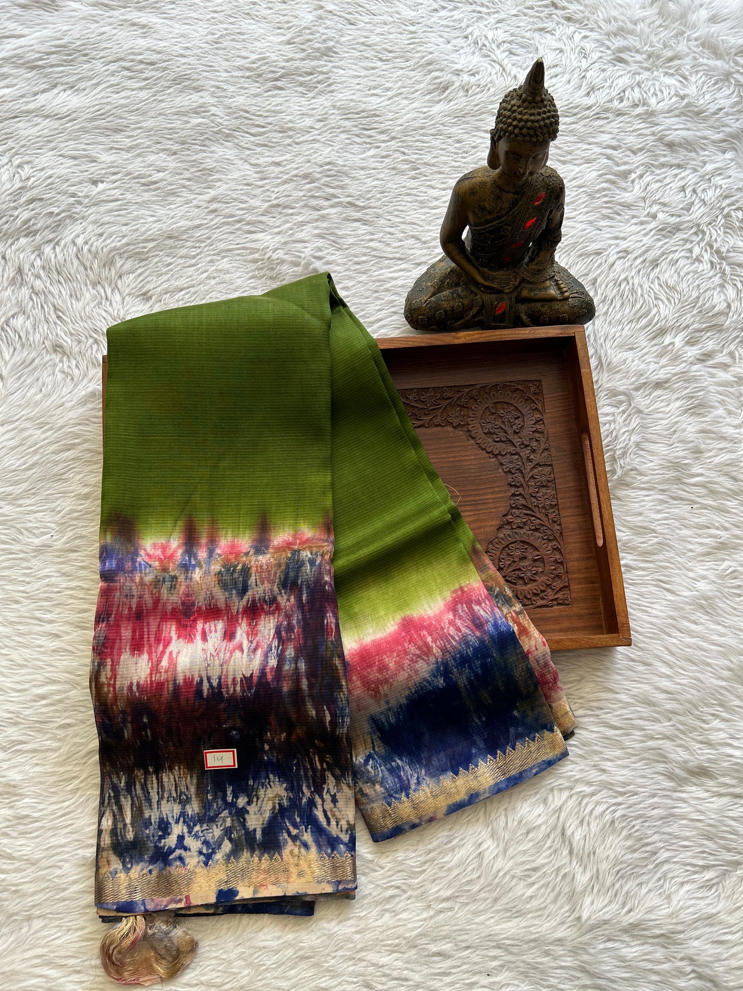 Mangalagiri Pattu Shibori Saree Green colored complemented with a Zari Border - Sampradaya Designer Studio