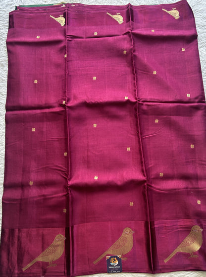 Mona Silk Saree Purple Colored Complemented with a Mashrur Border.