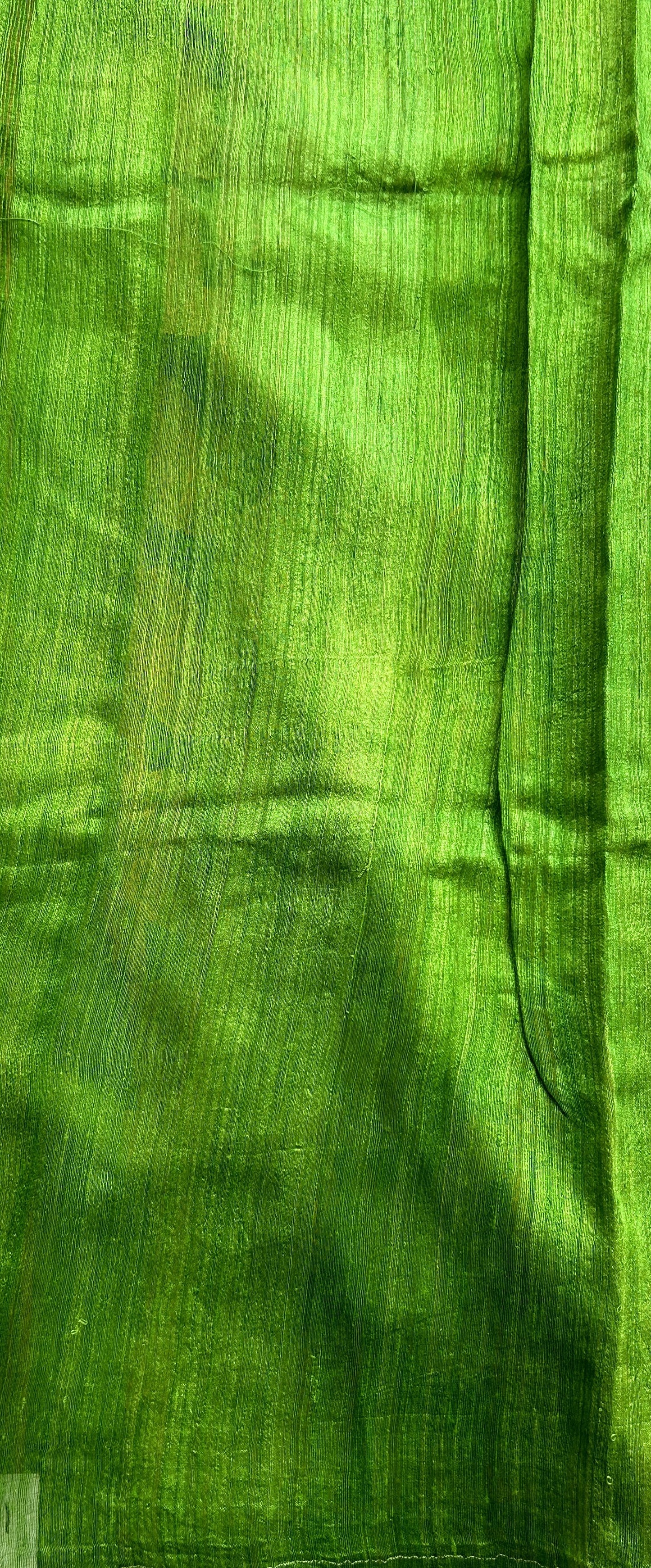 Pure Matka and Muslin Saree Parrot Green Colored Complemented with a Borderless. - Sampradaya Designer Studio