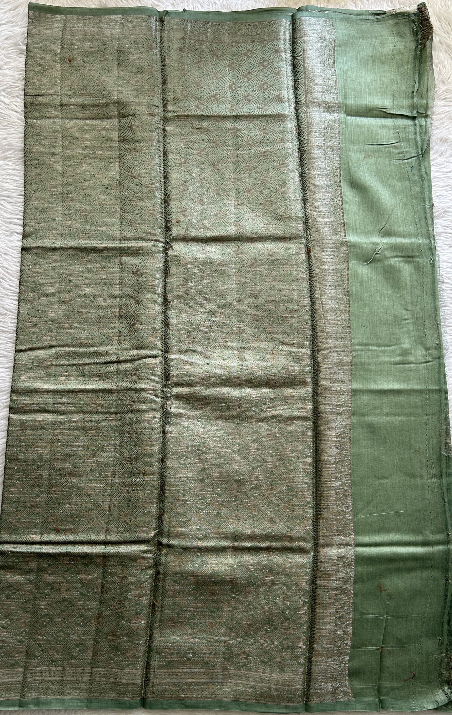 Maheshwari Chanderi Cotton Saree Olive Green Colored Complemented with a Zari Border. - Sampradaya Designer Studio