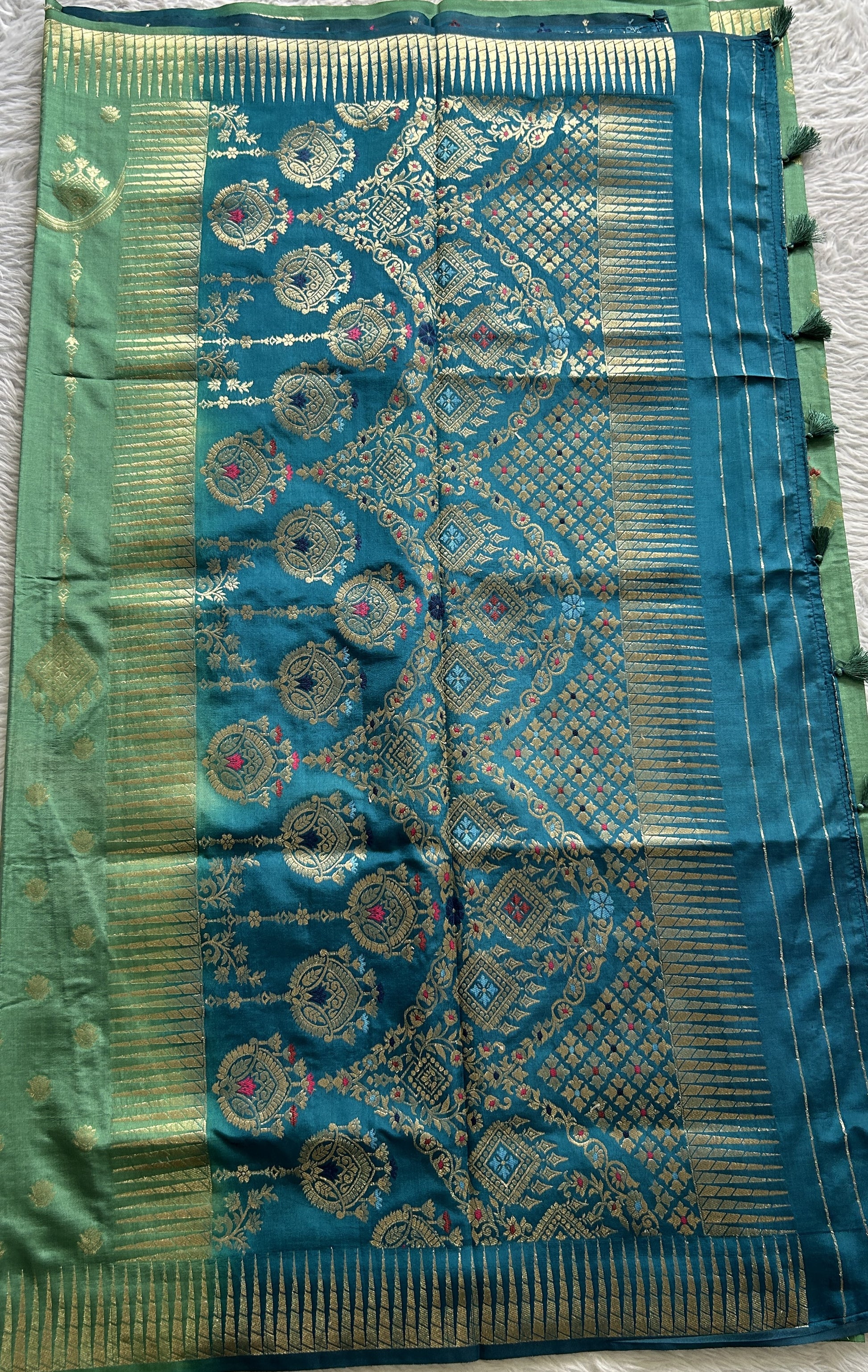 Semi Raw Silk Saree Rama Green Colored Complemented with a Zari Border. - Sampradaya Designer Studio